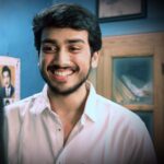 Kalidas Jayaram Instagram - Smile is the key that fits the lock of everybody's hearts #throwback #jobless #friendstime