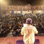 Karthik Kumar Instagram - I walked into @evamkarthik 's #aansplaining with a naive hesitance. My problem wasn't with Karthik of course but it was with the very idea that a single man was going to be addressing hundreds of women about male privilege - something that's already been heavily drilled into every aspect of our living and needs no explanation. Mansplaining at its finest. Ten minutes into the show a lot changed in me. I realised KK was just another 8 year old boy who grew up being given privilege without explanation, trauma without comfort, and power without responsibility. It was a show about finally claiming what it feels like to be male, in just the most raw, unfashionable and touching way.  The difference between male comedians talking about male privilege and female comedians talking about male privilege lies 50% with the audience. The scornful raise of eyebrows, the disapproving tongue clicks and the slow claps when important social issues are hung on the fragile thread of humour can break a performance. And in the most natural human way, we take sides when it comes to gender. That's to say that it takes an enormous amount of courage and self control to produce gender-specific comedy that isn't offensive and I think KK has done a fantastic job with that. Watching women (having been through the distasteful experience of being born female) lash out on men is a vibe but watching men lash out on men is my new guilty pleasure. KK however went a step ahead in offending other groups and sentiments, safely following the industry trend of weak religious humour. What I loved the most about Aansplaining is that it tells a story. In a world of destructive comedy where performers think there's nothing funnier than sabotage, KK's skill of using what we already know about ourselves as a platter to lay down important social questions was refreshing. The laughter he arose was from the heart, one of togetherness and a happy cry for change. (Continued in comments) Chennai, India