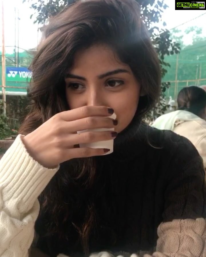 Kashmira Pardesi Instagram - Little by little. #littlemakesalot #alsoitssweaterweather!