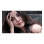 Kashmira Pardesi Instagram - Wherever you are, be all there ✨ PC @ark_photography_2000