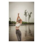 Kashmira Pardesi Instagram - And those who were dancing were thought to be insane by those who could not hear the music⚡ Photography @kalyaam_ Hmua @mohinidharne Concept and styling @komallluthhra