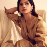 Kashmira Pardesi Instagram - Stay golden. Sun child ☀️ @thepratikbankar x @sandybeauti