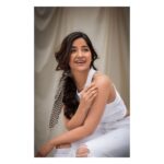 Kashmira Pardesi Instagram - Catching up 😅 Shot this beautiful white on white series a while back with the darling @kalyaam_ and HMUA and many other departments @mohinidharne !!