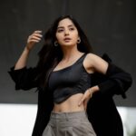 Kashmira Pardesi Instagram - Metamorphosis 🦋 PC @kiransa Styling @raksha_ravikkumar HMUA @kishoremakeupartist