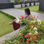 Kashmira Pardesi Instagram - Way too late and idc! Just wanna say that Hey Mumma, thank you for always being our home❤️ #Aai #mainbabe Happy Mother’s Day to all the beautiful, brave and kind mothers out there 💕