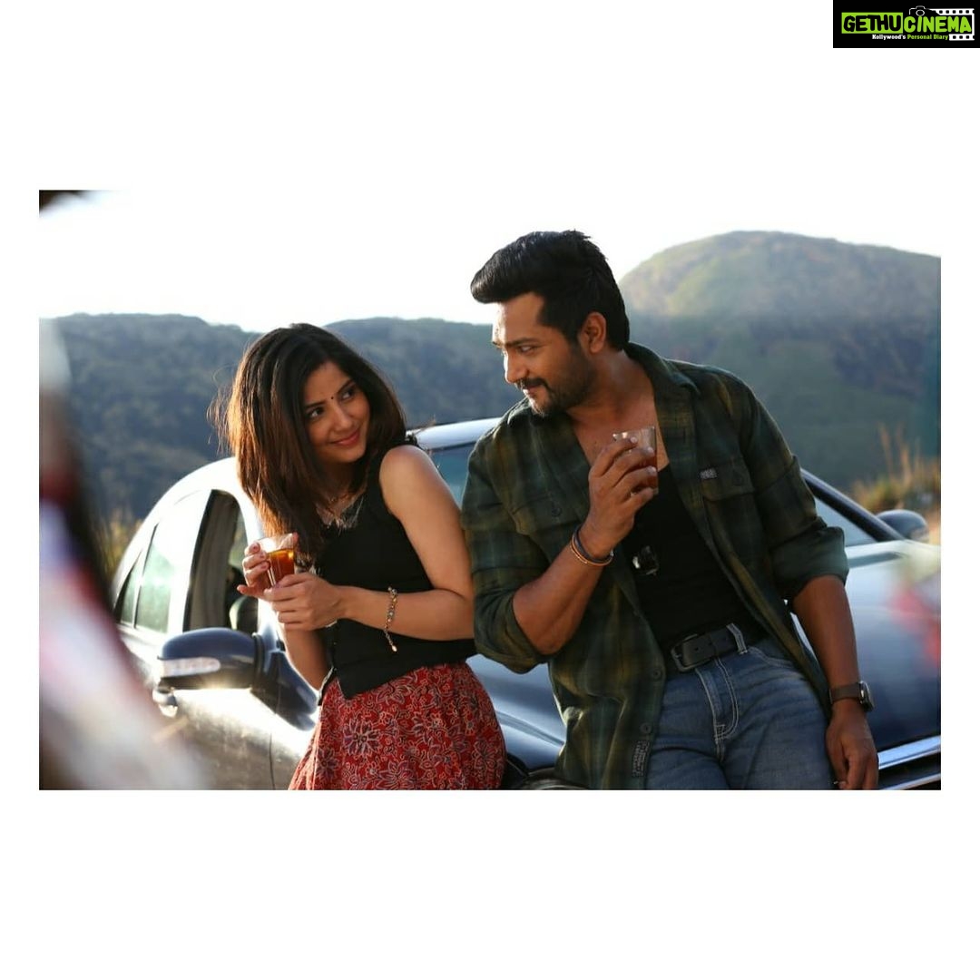 Kashmira Pardesi Instagram - Some stills from Vasantha Mullai 💞 Can't wait for you guys to see more of this!