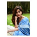 Kashmira Pardesi Instagram - Egos trip, but the humble doesn't stumble 🥰 PC @kalyaam_ Outfit @aynaa_in #grateful #graceful #goodvibesonly #blackandwhitephotography #blackandwhite