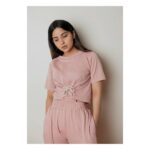 Kashmira Pardesi Instagram – The joy of creating something of your own is one of the greatest and if you’re creating with your best friend then you’re definitely lucky for being able to do that.
One of my favourite pieces from this season’s collection at @worth_______
If you haven’t yet, check out @worth_______ by @komallluthhra
& @kashmiraofficial
PC @kalyaam_
#worthss20 #goingstrong #fashionentrepreneurs #fashiondesigners #design
#kashmiraofficial
