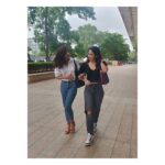 Kashmira Pardesi Instagram – ….when the rain starts to pour
#causeyourethereformetoo