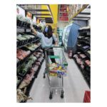 Kashmira Pardesi Instagram - Can't believe this what shopping for anything looks like this now. The second picture is me hating it but trying to slide in the "new normal" #paranoia #thenewnormal #2020 #wow #seriously #staysafe #covid19 #covid_19 #india