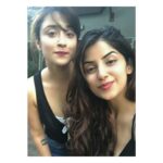 Kashmira Pardesi Instagram - If you have a friend who can call you on your bullshit but still stand by your side even when the world comes for you. You won't need much else! In Komal's case she'll influence and gather atleast like a dozen of people minimum on your side..you know - for the count 🙋 29th July 2013 was the first day of college- from that lunch table - to staying up nights talking about creating something kick-ass - to traveling for and to each other - to Co creating @worth_______ My constant support and power! @komallluthhra #7yearsstrong #friendshipgoals #partnerincrime #realpeople #realness #notforeveryone #sistersquad