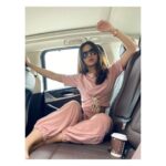 Kashmira Pardesi Instagram - Cozy is an Understatement #unwind with @worth_______ To Impromptu shoots with my finest 🥰 #worth #worthss20 #unwind #pinktracksuit #tracksuits #loungewear #athleisurewear