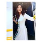 Kashmira Pardesi Instagram - Found a few Behind the scene pictures from last year in Pondicherry/Chennai! @gvprakash So much fun it was! Also wishing everyone #happytamilnewyear #tamilputhandhuvaalthukal #happyvishu #sivappumanjalpachai #bts #kashmirapardeshi #kavin #smp #festivities #quarantine #tuesdayvibes #insta