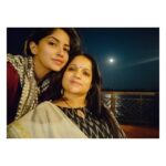 Kashmira Pardesi Instagram - Life doesn't come with a manual it comes with a mother🙋 She's always got your back!! Happy Mother's day Aai♥️ To many more adventures together!!! PS - Also, thank you for controlling the angry baby in the first picture. Apparently I liked punching/pulling hair and beating the shit out of other random babies for no good reason at all 🤦🏻‍♀️ #Happymothersday to all the beautiful and brilliant mothers out there!! 🌻 #gotitfrommymama #mothersday #motherdaughter #sunday