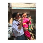 Kashmira Pardesi Instagram - We released #rampaatrap exactly one year back! It was an amazing experience to have pulled off this mix of hip hop in Marathi as it had not been done before! Have a look at it - Link in bio Throwback to amazing memories.!! @ravijadhavofficial @meghana_jadhav @abhinay3 missing the crazy energy and fun!! @zeestudiosmarathi @athaanshofficial