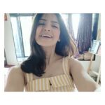 Kashmira Pardesi Instagram - #glowingandgrowing 🌻 #glowups #quarantinelife #quarantine #stayinghomeisthebestdetan #homeiswhereloveis #quarantined