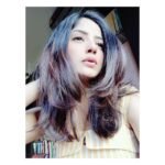 Kashmira Pardesi Instagram - #glowingandgrowing 🌻 #glowups #quarantinelife #quarantine #stayinghomeisthebestdetan #homeiswhereloveis #quarantined