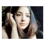 Kashmira Pardesi Instagram - I feel so intensely the delights of shutting oneself up in a little world of one’s own, with pictures and music and everything beautiful. - Verginia Woolf, the Voyage out #andsoidid #wehavethetimenow #everythingbeautiful #virginia #virginiawoolf #timeless #calmness #strength #power #virginiawoolftimeless