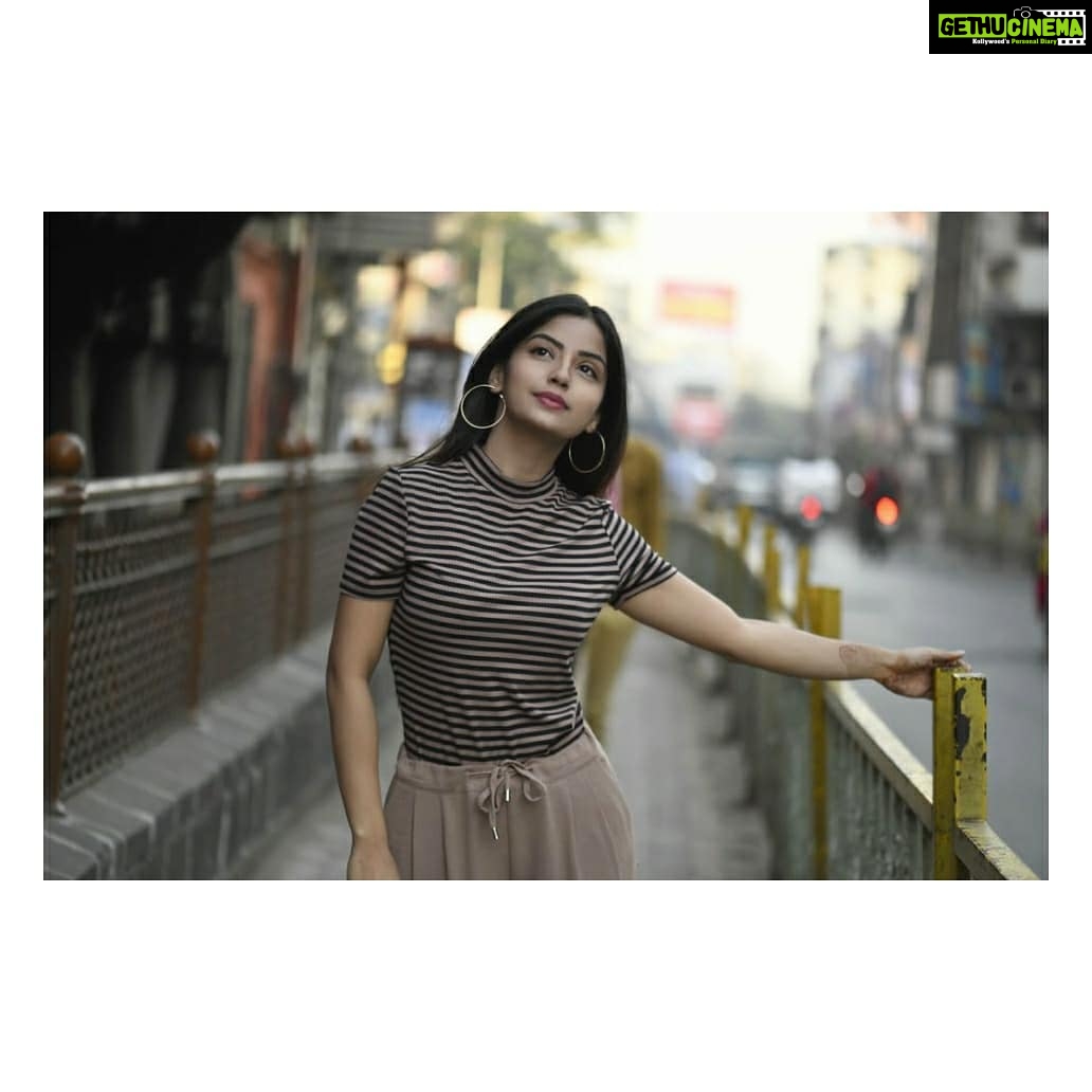 Kashmira Pardesi Instagram - #throwbackthursday #endofseries #pune #homecity #oneofmany #cityphotography #oldschool #nostalgia
