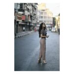 Kashmira Pardesi Instagram - Around this time - last year! #throwback to this nostalgic trip that was curated with a friend. Shot by @ark_photography_2000 and ofcourse things in Pune don't work around without @virendrapardeshi7_ 😛 #Agirlfrompune #lovemycity #pune #punegirl #indianpalaces #nostalgia #childhood #warmth #goodlife #goodvibes #tuesdayvibes #tuesday #photography #cityphotography