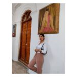 Kashmira Pardesi Instagram - Find things beautiful as much as you can, most people find too little beautiful - #MyVincentsaidit #travel #art #poetry #bangalore #artlover #vintage #vincent #quotes #explorer #tuesdayvibes #tuesday #painting