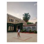 Kashmira Pardesi Instagram – Go where you feel most alive 🤸

#lifeishappeningnow #travel #love #instagood #vintagehome #palaces #indianpalaces #IncredibleIndia #oldarchitecture #wednesday #wednesdaywisdom
