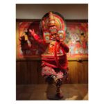 Kashmira Pardesi Instagram - This Curation of Dance - Theatre forms of Kerala at the Kochi airport was breathtaking!! Kathakali Mohiniyattam Koodiyattam Kaikottikali Theyaam Ottamthullal Beautifully sculpted and illustrated! Hope to catch them live soon 😍 #india #indianfolkart #indianfolkdance #kerala #keraladiaries #kochi #traditionalart #tradition #folk #art #india Kochi, India