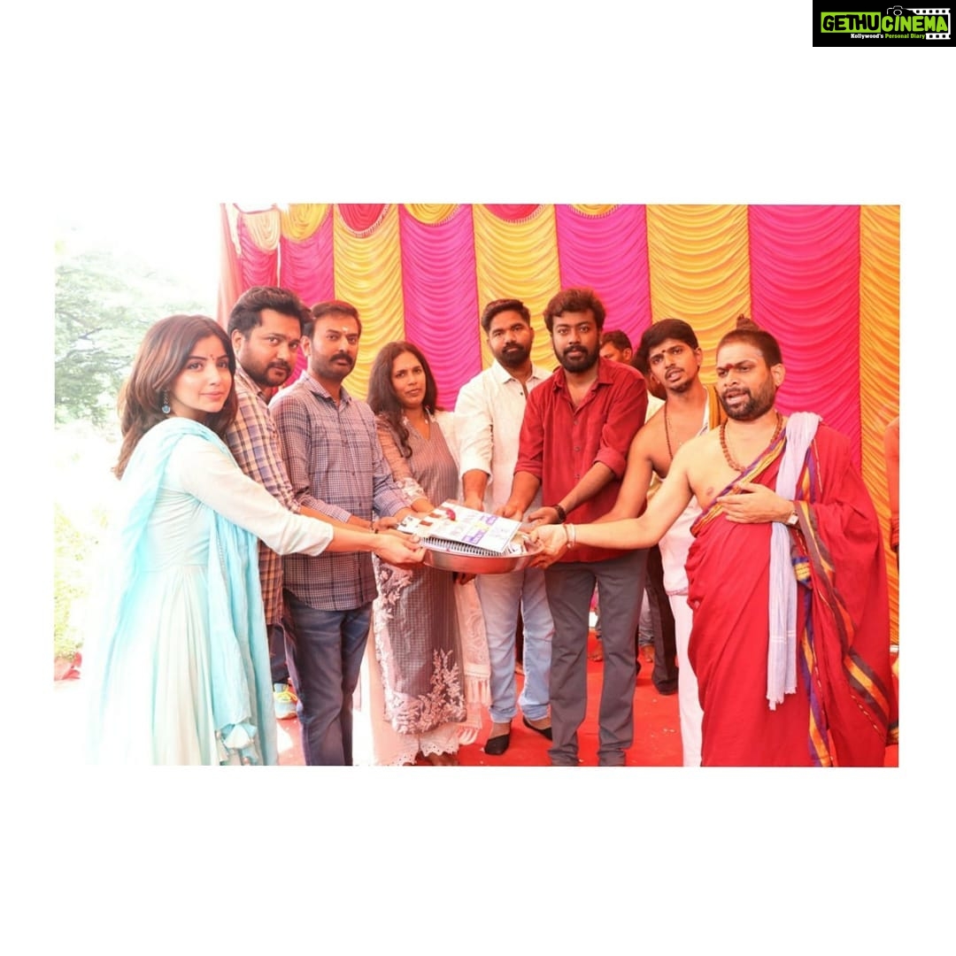 Kashmira Pardesi Instagram - After SMP here is Another blessed beginning... Next Tamil film along with #BobbySimha #ramananpurushothama #srtentertainments #MFF #rajeshmurugesan #cinema #kollywood #tamilcinema #chennai#actor #loveyouguys #loveandlight