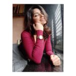 Kashmira Pardesi Instagram - Holiday vibes with @danielwellington. Get 20% off when buying two or more products. 🎄🎅🎁 You can also use my code DWXKASHMIRA to get an additional 15% off. #DWforeveryone​ #danielwellington #christmas #holiday #holidays #kashmiraofficial