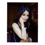 Kashmira Pardesi Instagram - Definitely going to be FriYay with @danielwellington Black Friday deals. Get a free accessory with the purchase of a watch OR avail up to 50% off on selected watches. Also, use my code DWXKASHMIRA to get an additional 15% off. #danielwellington #danielwellingtonwatches #blackfriday #black #blackfridaysale #blackfriday2019 #accessories #fashion #danielwellingtonindia