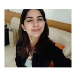 Kashmira Pardesi Instagram - Before. During. After. ☕ #coffeetime #davidoffcoffee #coffeelover #nescafe #metime #unfiltered #acnepositivity #comeasyouare #keepitreal