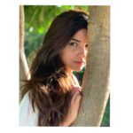 Kashmira Pardesi Instagram – 🌈 #throwback #sunkissed #saturdaymood☀️ #goodhairdays #throwbacktolonghair