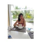 Kashmira Pardesi Instagram - Taken by the thought of it.. #anothercoffeeplease #goodmorning #coffeeholic #nevergetenough #filtercoffee #tuesday #headstart