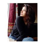 Kashmira Pardesi Instagram - Worry looks around and Faith looks up! Are you looking forward to your week!? Good morning fam!🌻 #faithinspired #hustle #goodmorning #mondaymotivation #mondaykickstart #lookup #faith #goodlife