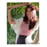 Kashmira Pardesi Instagram – So many moments and pictures to share from this Bright sunny day and a shiny Stary night! #
Let’s go back!! @meghana_jadhav . .
. 📸 thankiee @ravijadhavofficial for the whole series coming up!🌻 #brightsunnyday☀️ #blueskiesandsunshine #throwbackthursday