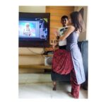 Kashmira Pardesi Instagram – The Tathastu effect!! #sundayfamday
#Rampaat #sundayspecial #tathastudevi