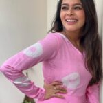 Keerthi shanthanu Instagram – 💗Wear Pink and make others Wink !
😉😋

Pretty pink outfit from @tamarachennai 💗

#pink #event #corporate