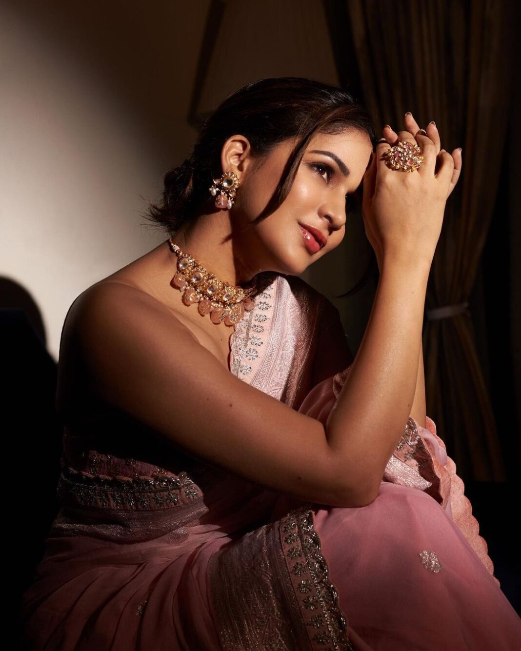 Lavanya Tripathi Instagram - La vie en rose . . . Wearing @kavithaguttaofficial X @spiffypublicrelations Styled by @rashmitathapa Styling team @aishwarya128 @seeta.adhikari.7524 Jewellery @houseofqc Juttis @fizzygoblet Shot by @kalyanyasaswi #happybirthdaypromotions