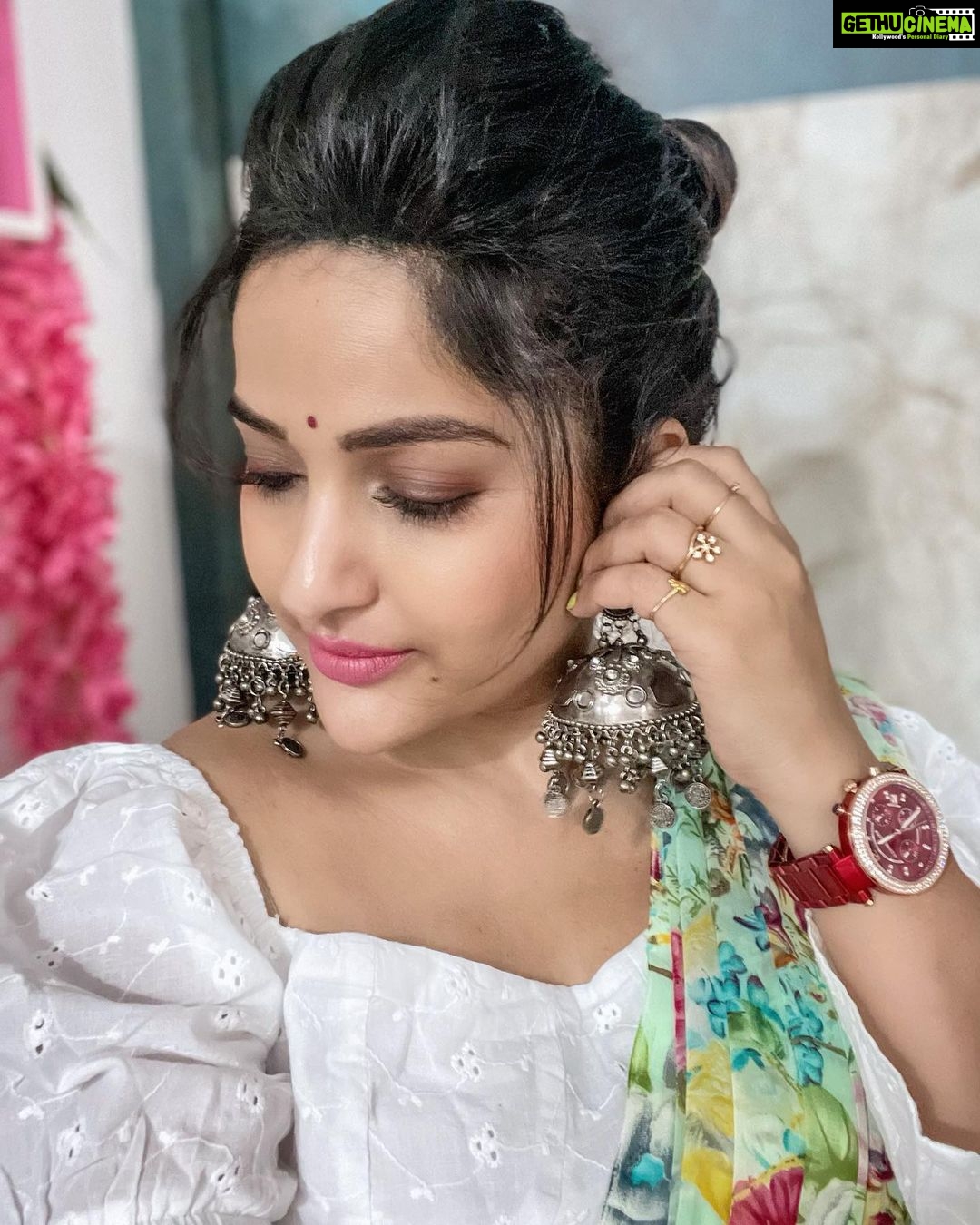 Madhavi Latha Instagram - @oxidized.world #beautifuljewelry #beautifulheart