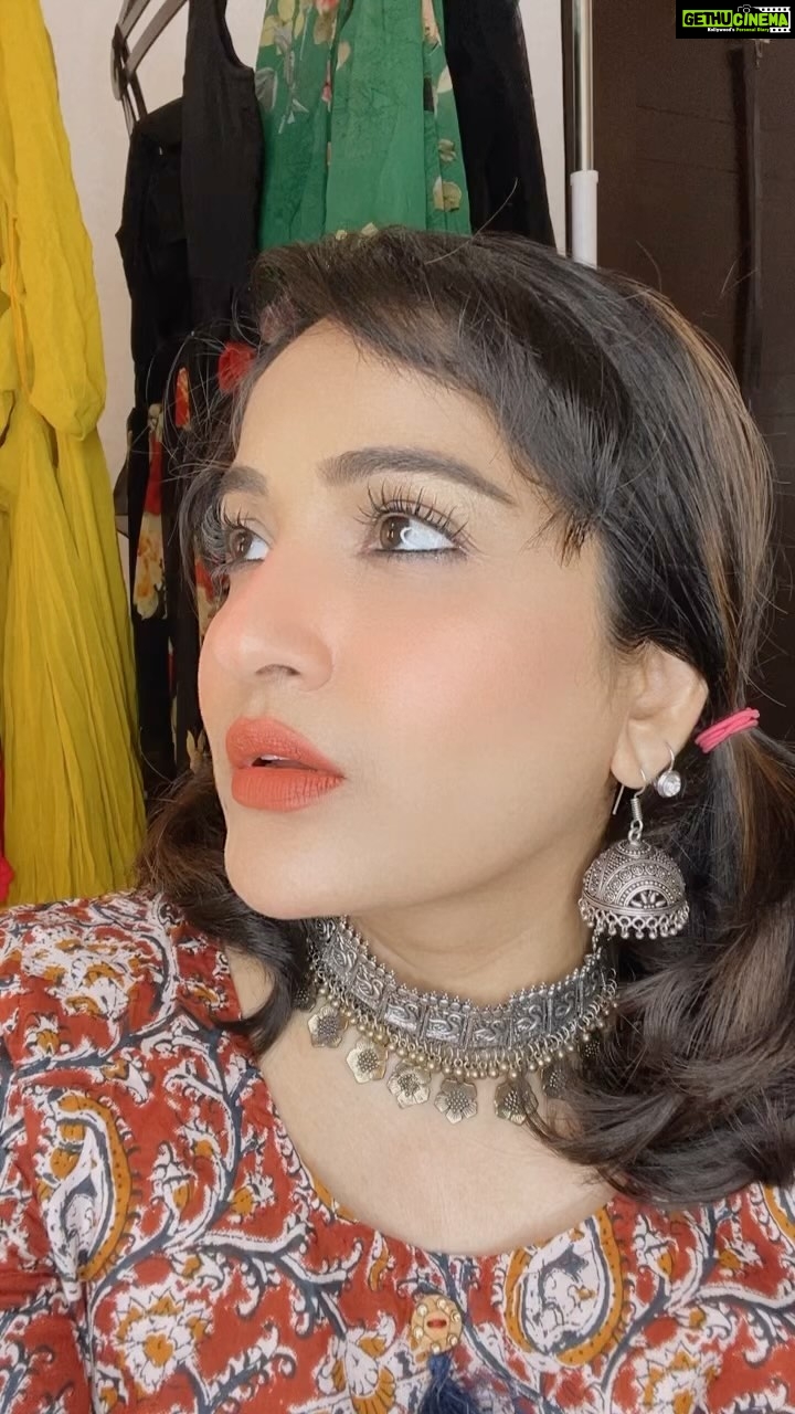 Madhavi Latha Instagram - #styling #nayatrend