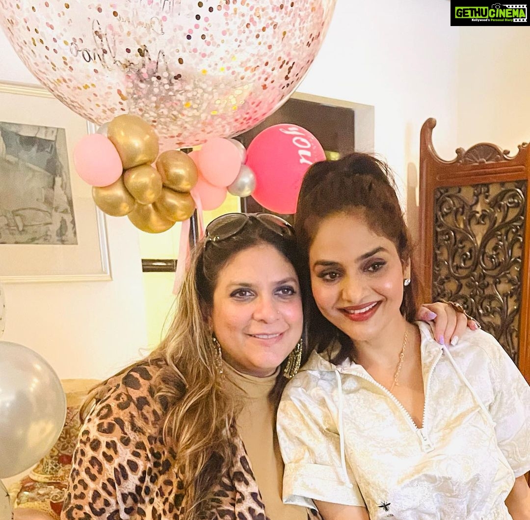 Madhoo Instagram - Happy happy birthday my darling sups . @supernamotwane 💜💜💜💜❤️❤️