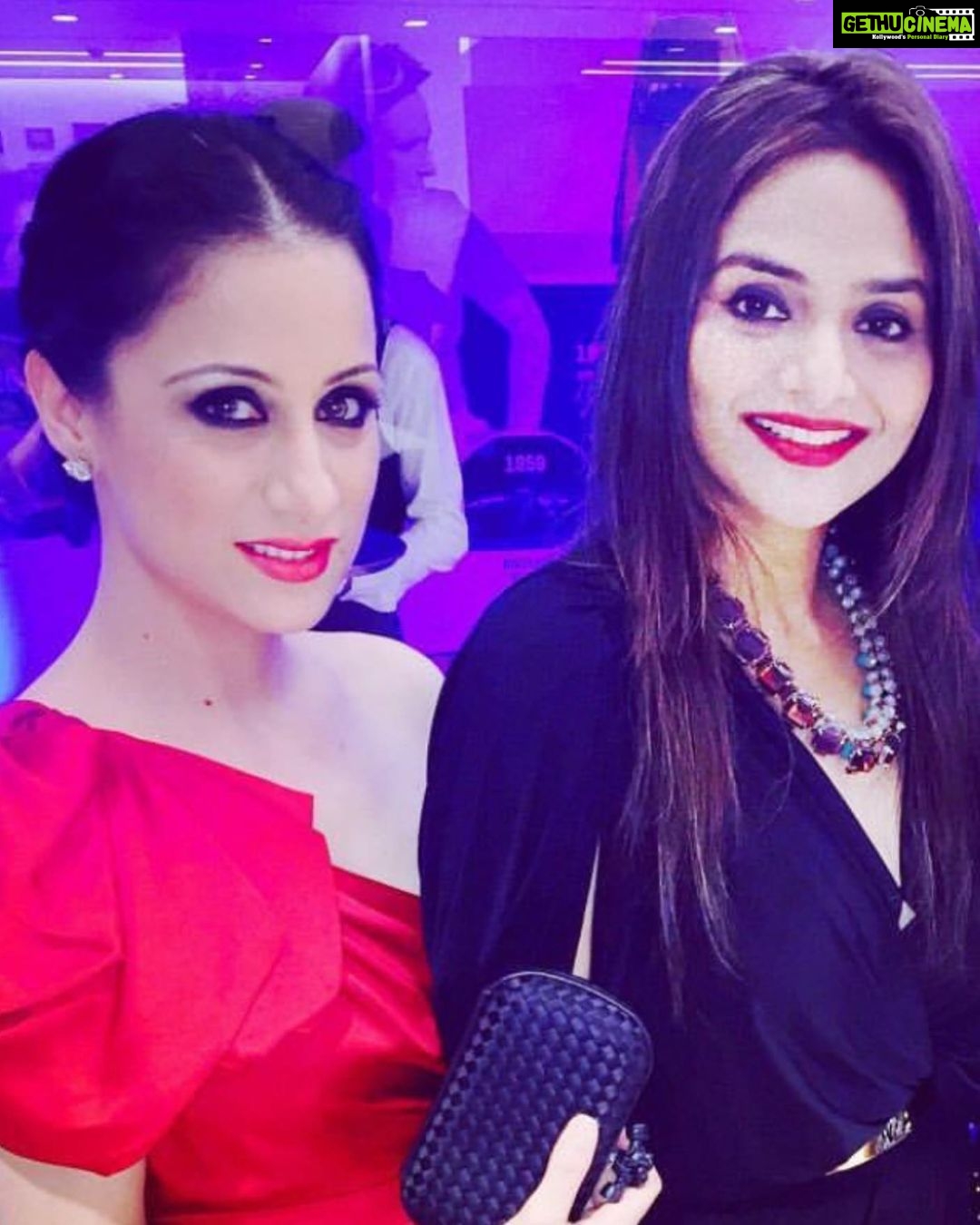 Madhoo Instagram - Happy happy birthday @roublenagi @artistroublenagi ❤️❤️❤️❤️💓