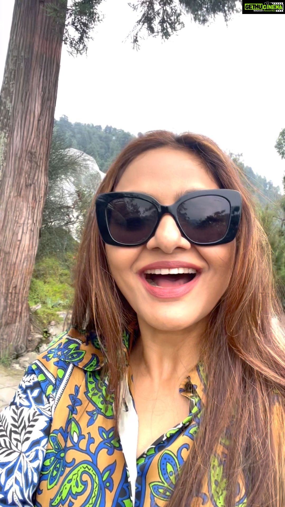 Madhoo Instagram - #dejavu #movierelease 22july .. 💜💜💜💜💜💜