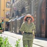 Madhoo Instagram – Florence trail 
Life in heaven 
Beauty & perfection