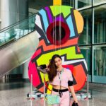 Madhuurima Instagram - Bus zindagi aise he hassi khushi musical chalti rahe 🎶🎹🎶🎸🍄 #happy #joy #love #peace