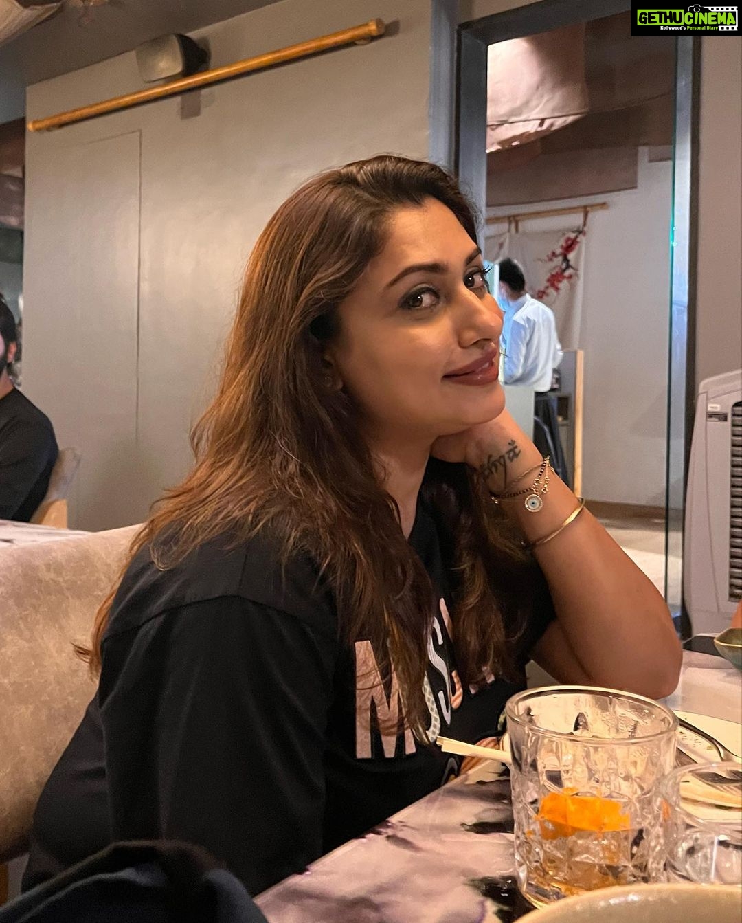 Malavika Instagram - be picky about your treats🍽 Mizu