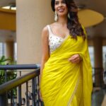 Mallika Sherawat Instagram - A saree never tells you to fit in ,it makes you stand out . . Styled by @stylingbyvictor @sohail__mughal___ Saree @divyareddyofficial Earrings @rubans.in ❤️: @ankitaanthony