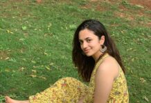 Malvika Nair Instagram - 🌞🥨! @_theaurum @koruinktattoostudio . @miss.a_johnson ❤️ . #sunshine