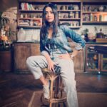 Mamta Mohandas Instagram - Look for honesty in a Smile …not Beauty. 📸 @sarvesh_shashi #smile #quotes #saturday #weekend #sohohouse #soho #mumbai #inspire #instagood #calm #chillvibes #denim #fashion #casual #style Soho House Mumbai