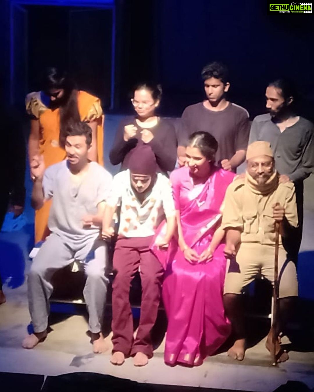 Maya Sundarakrishnan Instagram - What a beautiful life it is , to be a theatre artist . To be able to make people laugh and cry , to be able to touch and win their hearts. Theatre is the art form of the present ,it exists only in the present, and then it’s gone. Many weeks of intense work . 3 house full shows. Presenting to you SHANKAR and ARNAB from FLYING CHARIOT(s) by @indianostrum.theatre ❤️ Now touring !